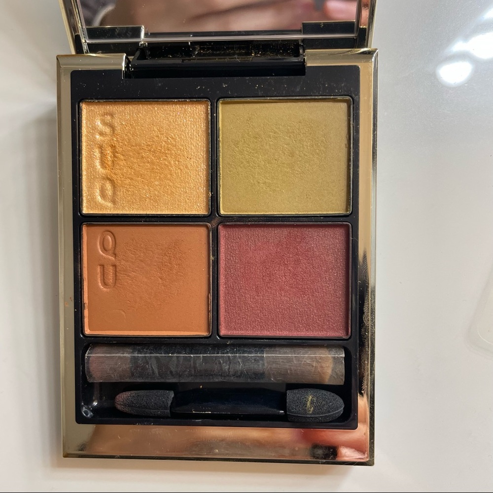 SUQQU EYESHADOW Quad - 106 Saegi 冴樹2021 limited edition!